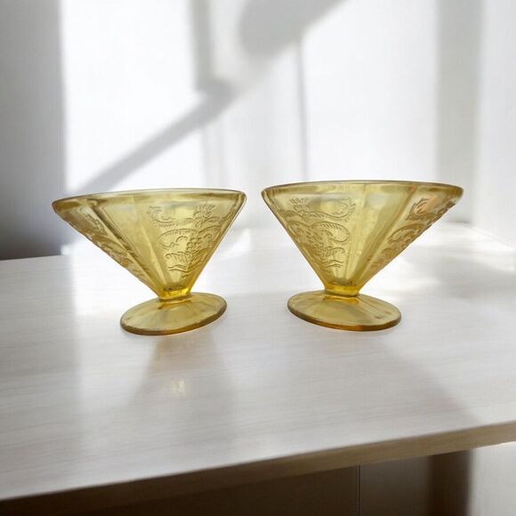 Vintage Federal Madrid Amber Depression Glass Dessert Sherbet Cups Set Of 2 - Picture 2 of 9